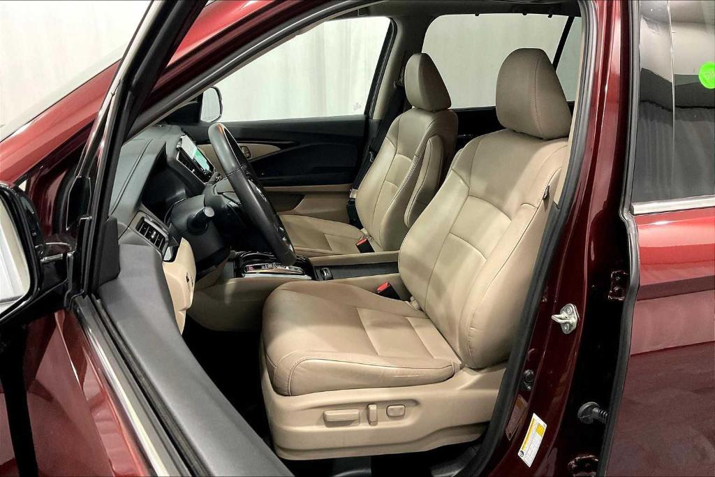 used 2020 Honda Pilot car, priced at $28,750