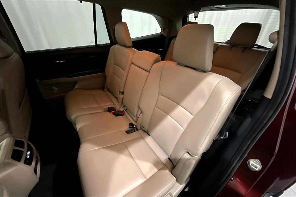 used 2020 Honda Pilot car, priced at $28,750