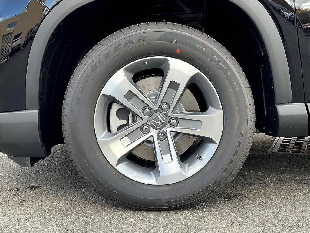 new 2025 Honda Pilot car, priced at $45,216