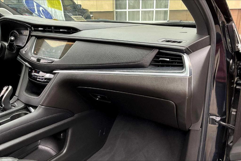 used 2021 Cadillac XT5 car, priced at $32,900