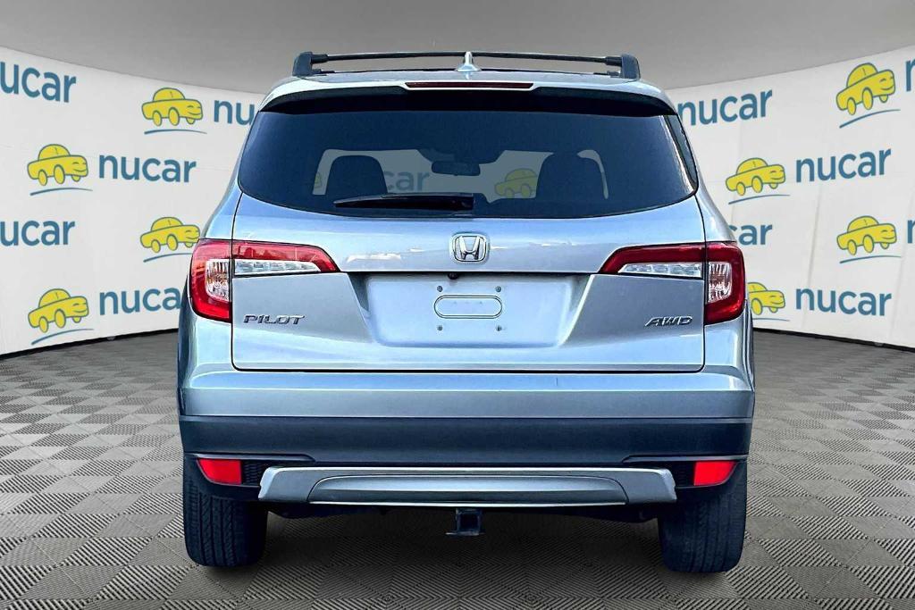 used 2021 Honda Pilot car, priced at $25,800