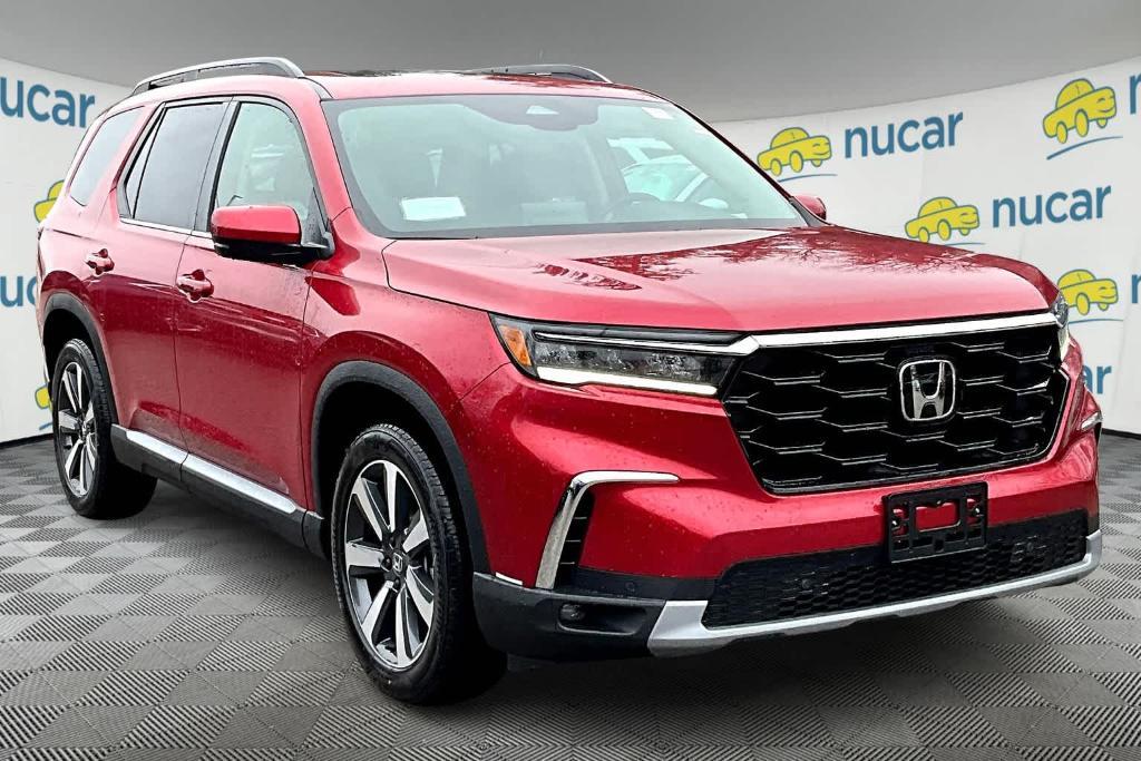 new 2025 Honda Pilot car, priced at $52,235