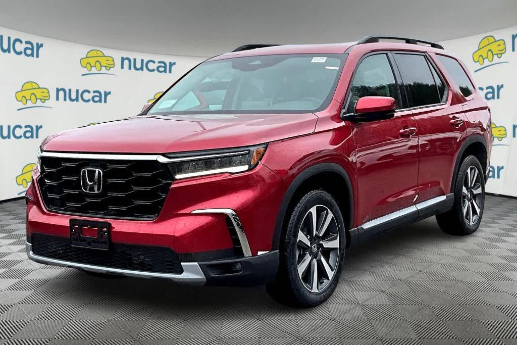 new 2025 Honda Pilot car, priced at $52,235