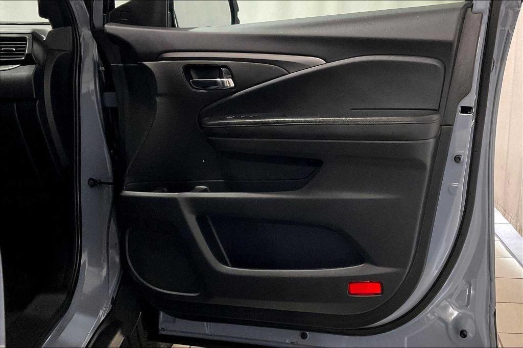 used 2022 Honda Pilot car, priced at $31,950