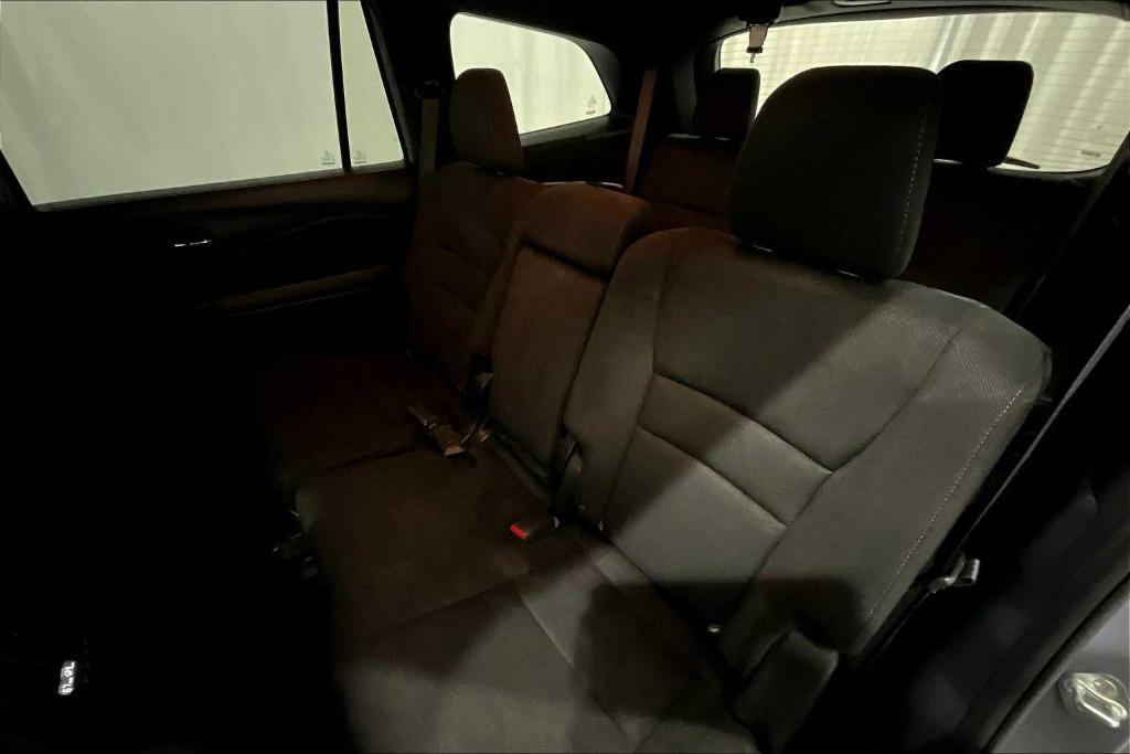 used 2022 Honda Pilot car, priced at $31,950