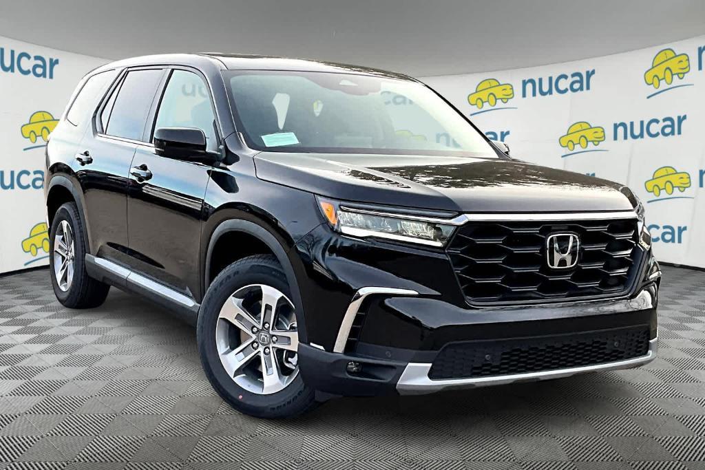 new 2025 Honda Pilot car, priced at $46,995