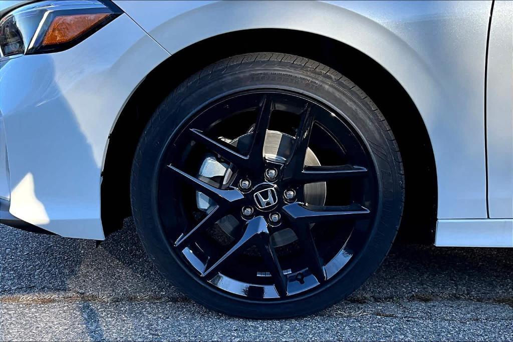 new 2025 Honda Civic Hybrid car, priced at $30,204