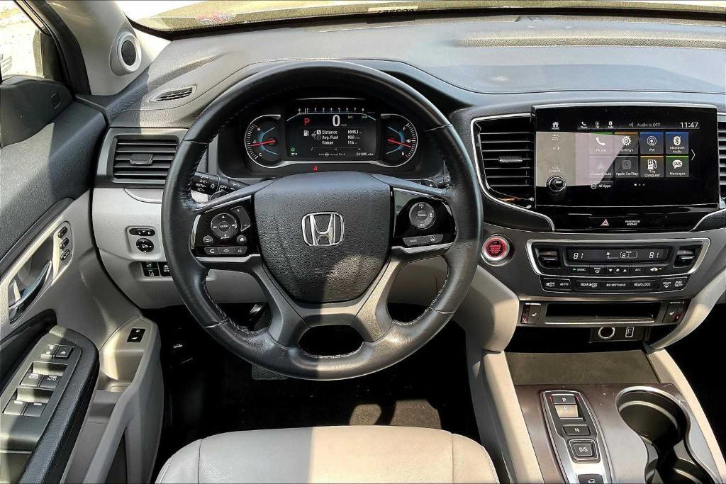 used 2022 Honda Pilot car, priced at $30,900