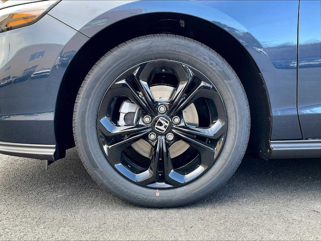 new 2025 Honda Accord car, priced at $30,520