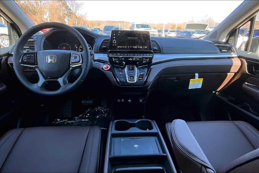 new 2025 Honda Odyssey car, priced at $48,815