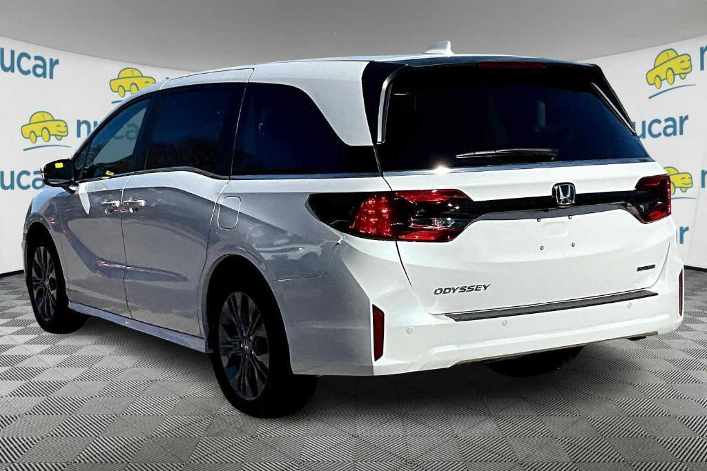 new 2025 Honda Odyssey car, priced at $48,815