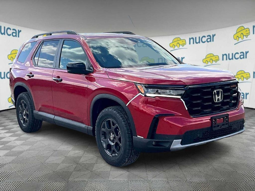 new 2025 Honda Pilot car, priced at $52,090