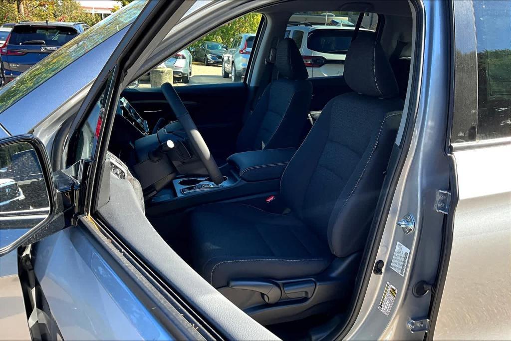 new 2024 Honda Ridgeline car, priced at $39,278