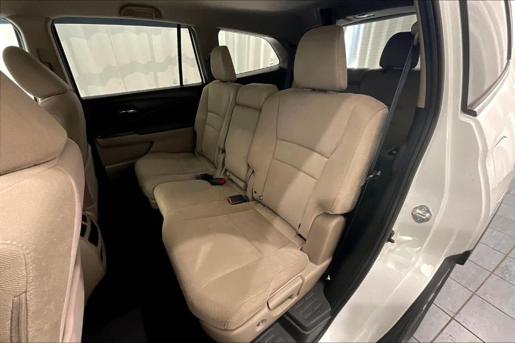 used 2021 Honda Pilot car, priced at $27,900