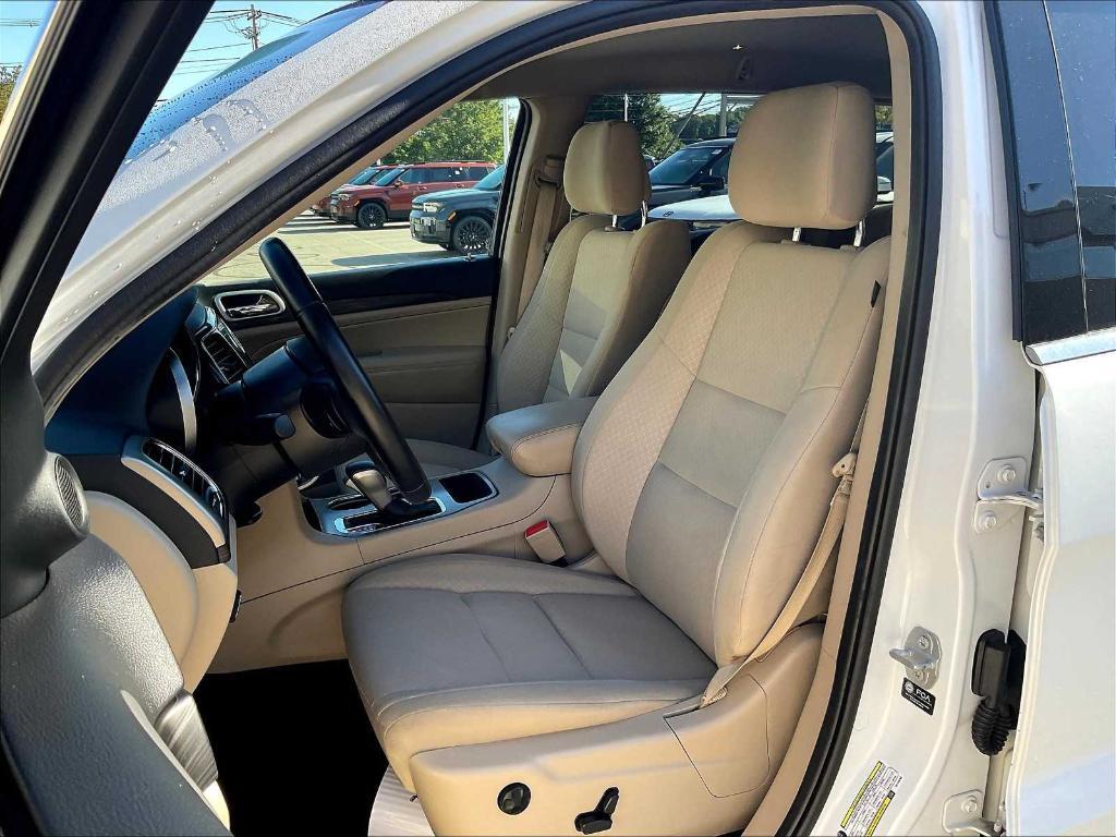 used 2022 Jeep Grand Cherokee WK car, priced at $27,250