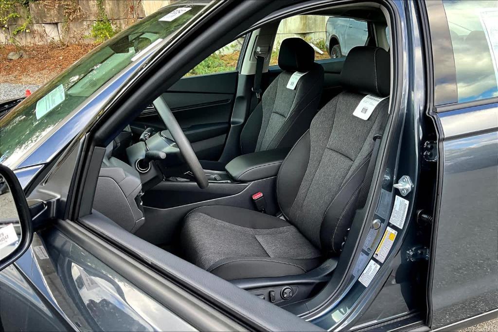 new 2025 Honda Accord car, priced at $31,125