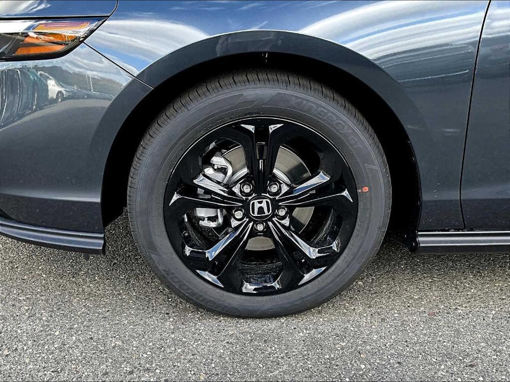 new 2025 Honda Accord car, priced at $30,459