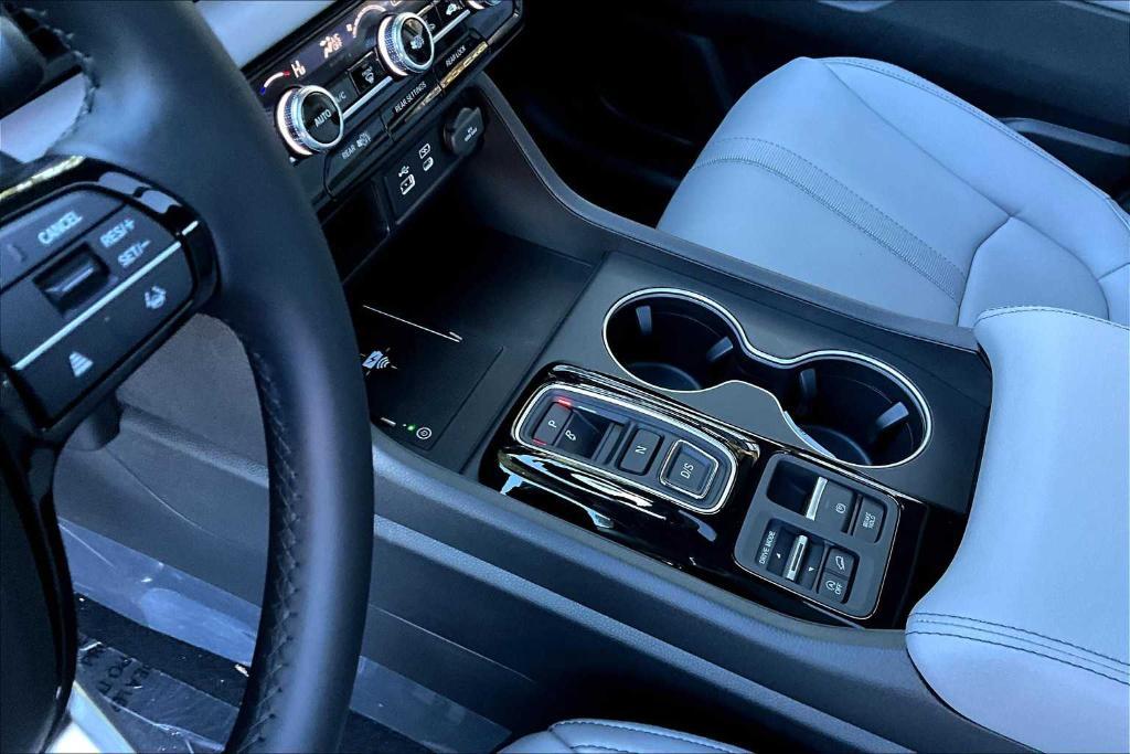 new 2025 Honda Pilot car, priced at $51,780