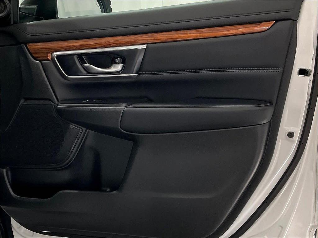 used 2021 Honda CR-V car, priced at $27,950