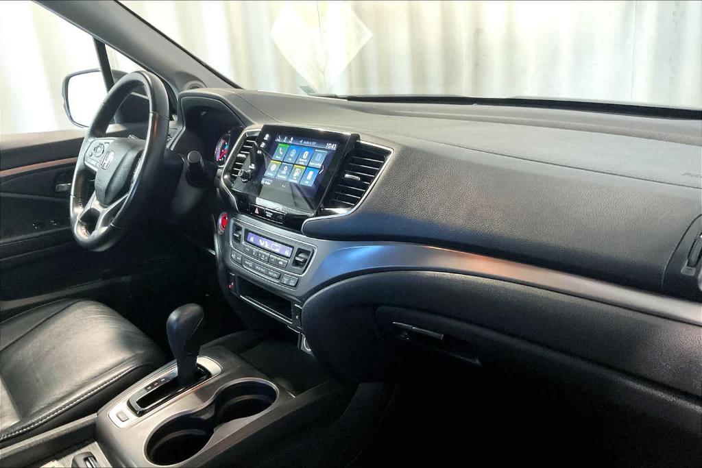 used 2020 Honda Pilot car, priced at $23,792