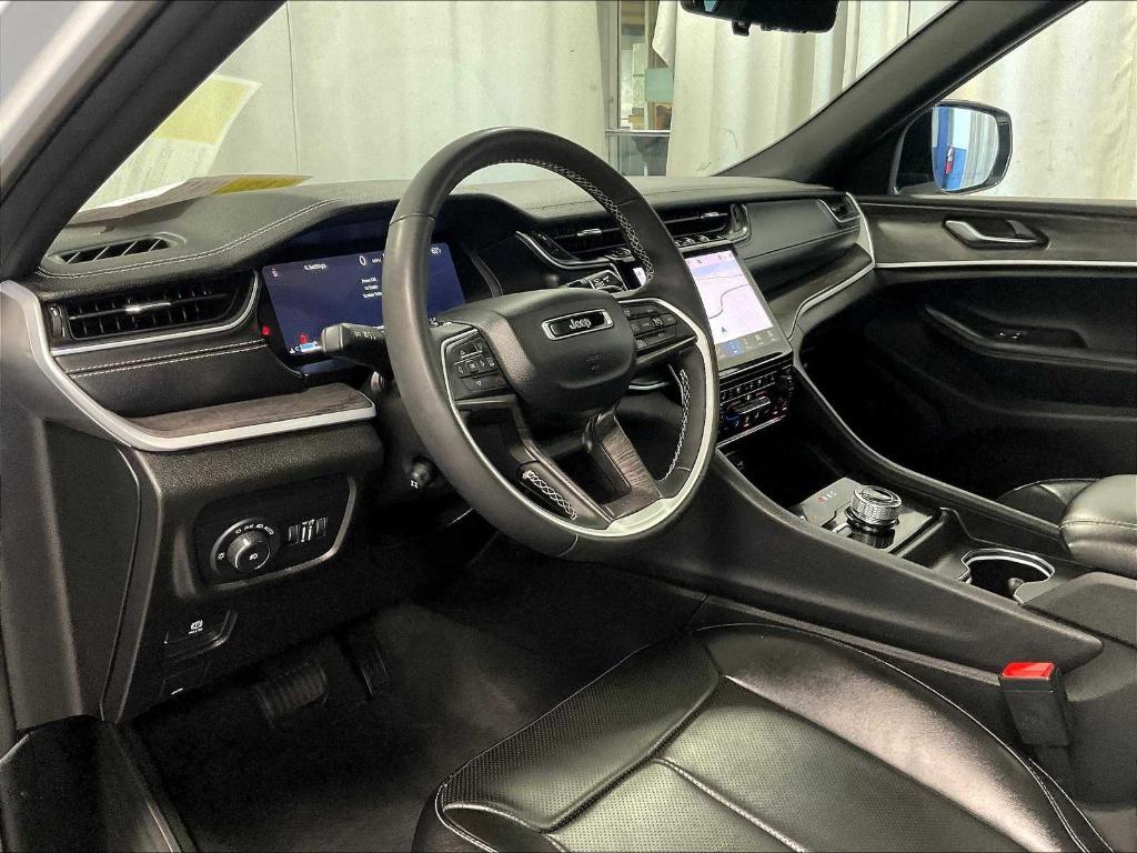 used 2024 Jeep Grand Cherokee L car, priced at $36,650