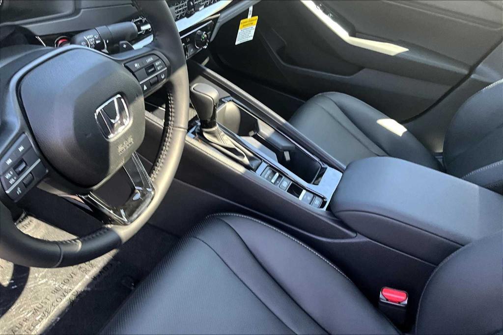new 2025 Honda Accord Hybrid car, priced at $35,474