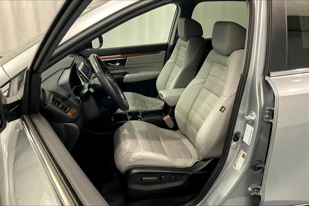 used 2022 Honda CR-V car, priced at $30,900