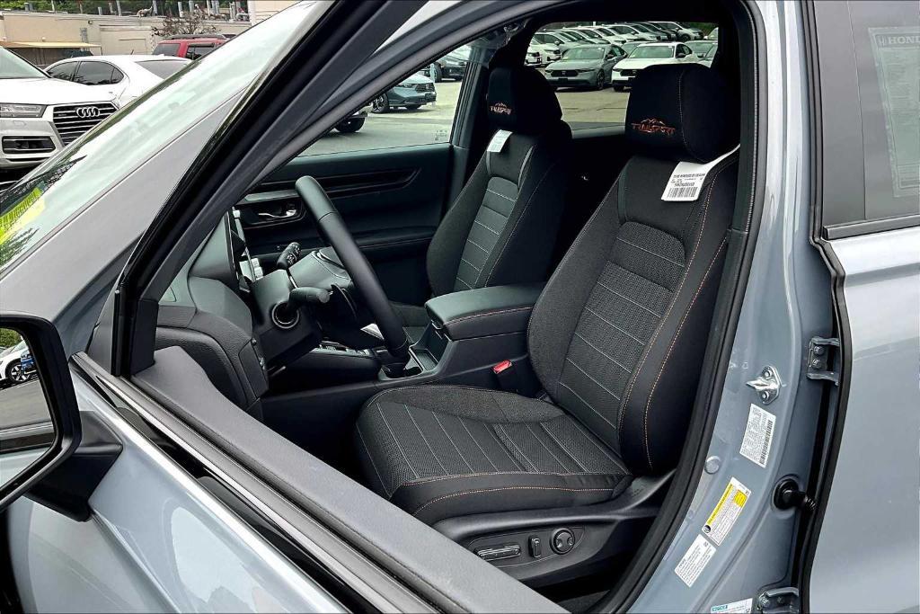 new 2026 Honda CR-V Hybrid car, priced at $40,304