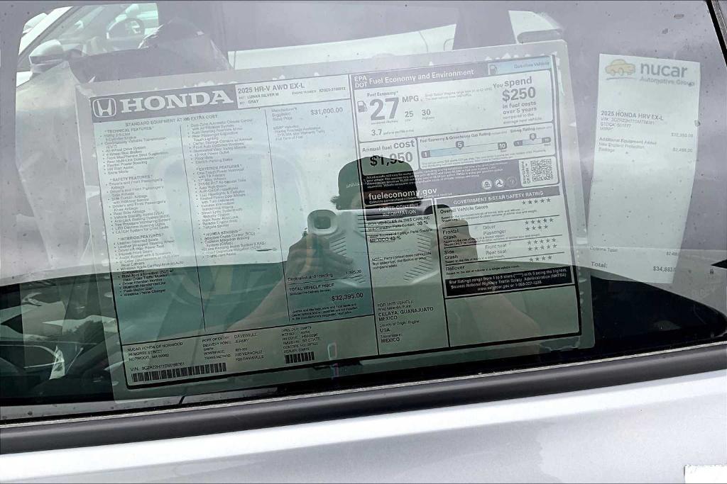 new 2025 Honda HR-V car, priced at $32,395