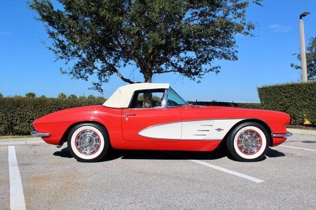 used 1961 Chevrolet Corvette car, priced at $89,500