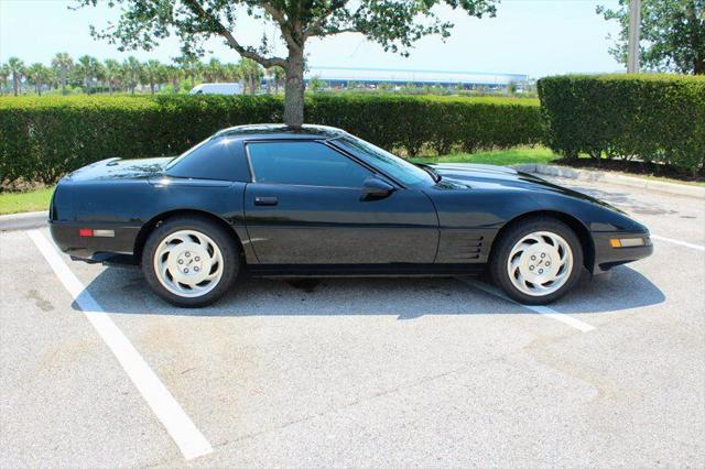 used 1993 Chevrolet Corvette car, priced at $21,000