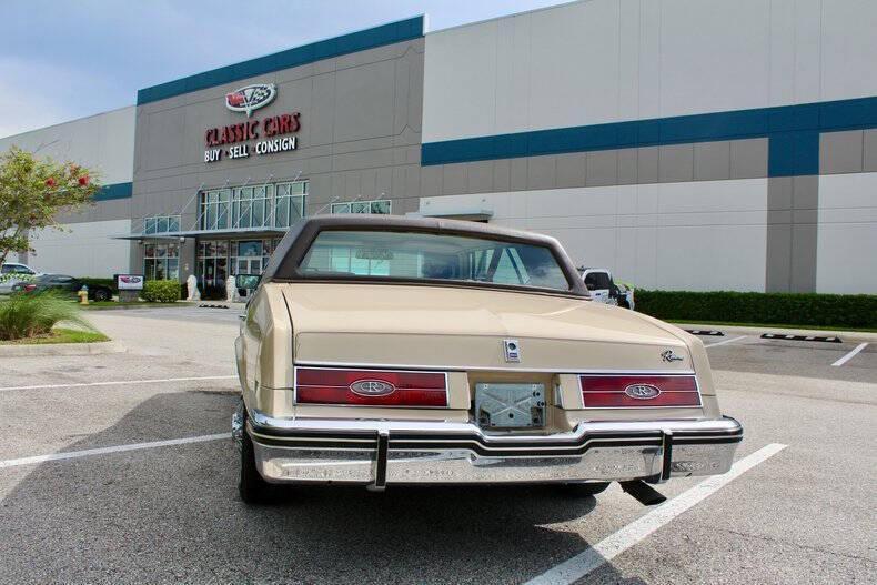 used 1985 Buick Riviera car, priced at $29,950