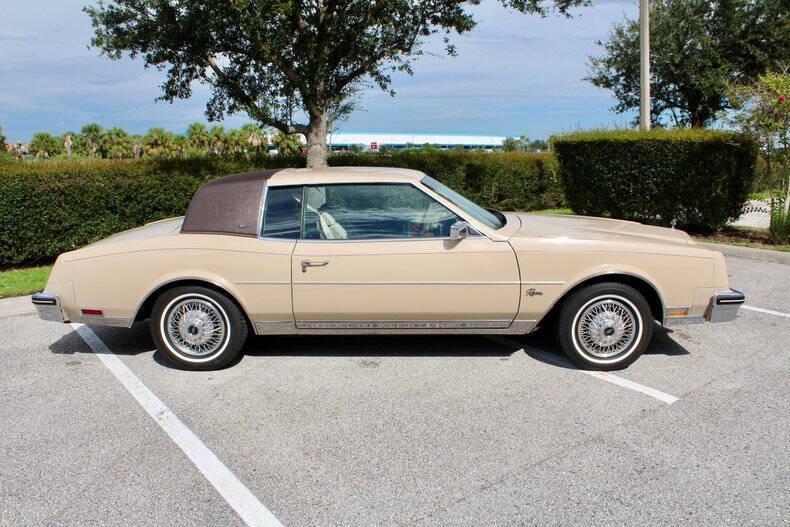 used 1985 Buick Riviera car, priced at $29,950