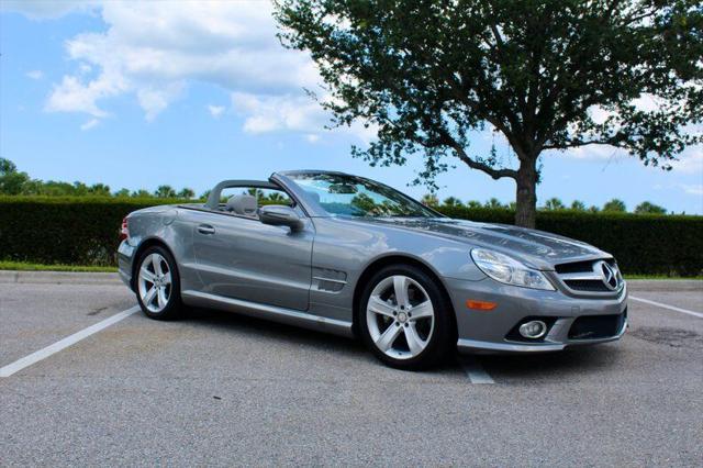 used 2009 Mercedes-Benz SL-Class car, priced at $26,500