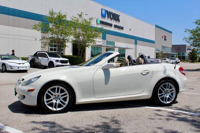 used 2007 Mercedes-Benz SLK-Class car, priced at $14,900