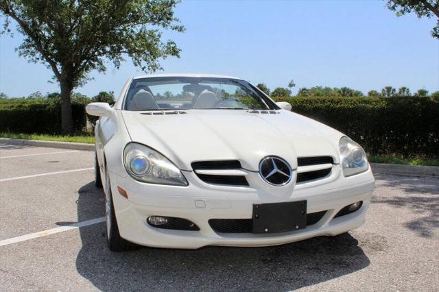 used 2007 Mercedes-Benz SLK-Class car, priced at $14,900
