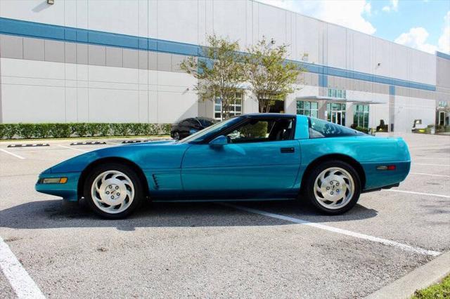 used 1995 Chevrolet Corvette car, priced at $23,900