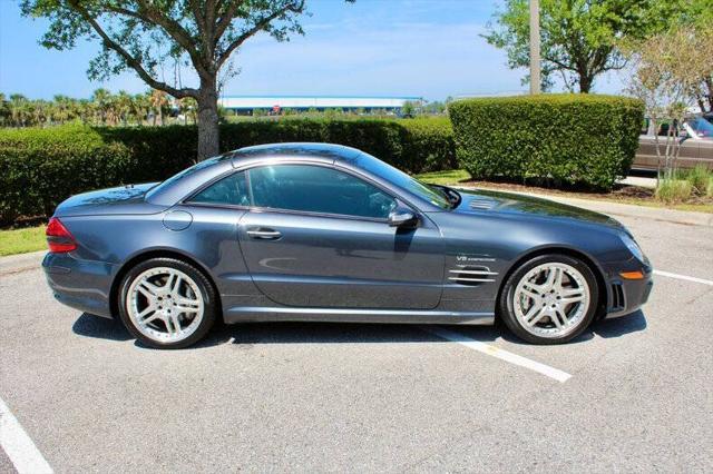 used 2008 Mercedes-Benz SL-Class car, priced at $39,900