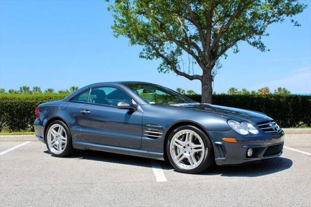 used 2008 Mercedes-Benz SL-Class car, priced at $39,900