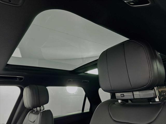 new 2025 Land Rover Range Rover Sport car, priced at $104,965