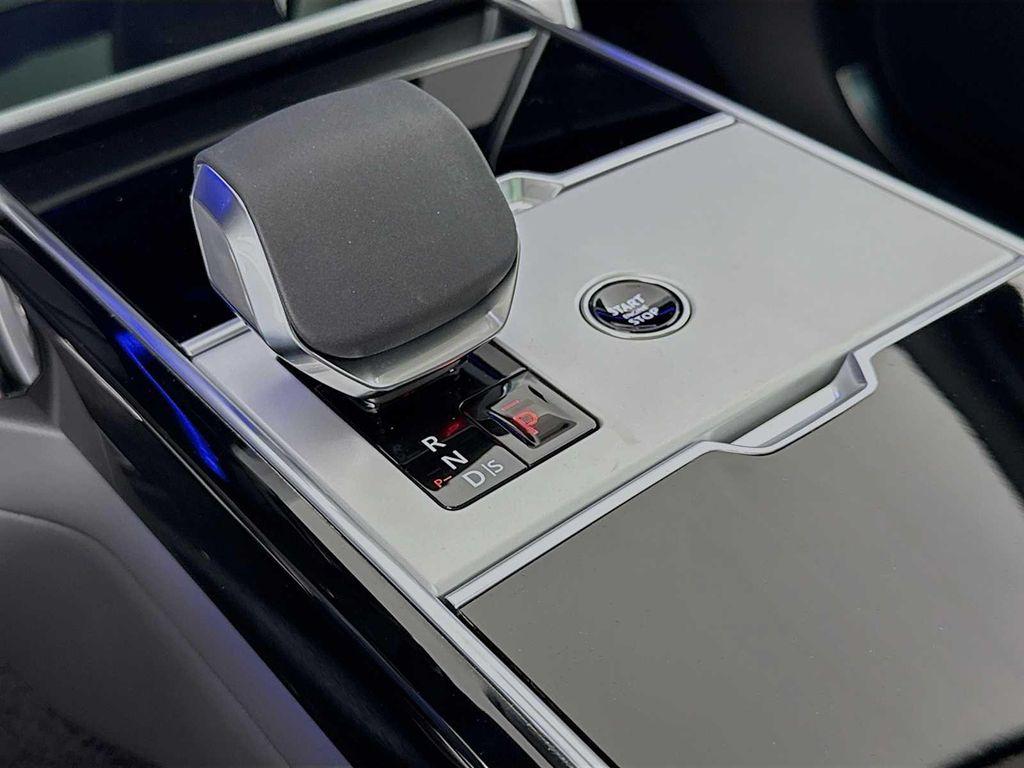 new 2025 Land Rover Range Rover car, priced at $166,795