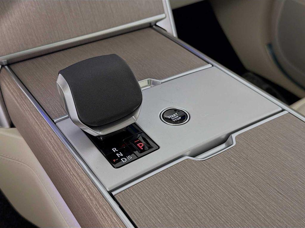 new 2025 Land Rover Range Rover car, priced at $160,205