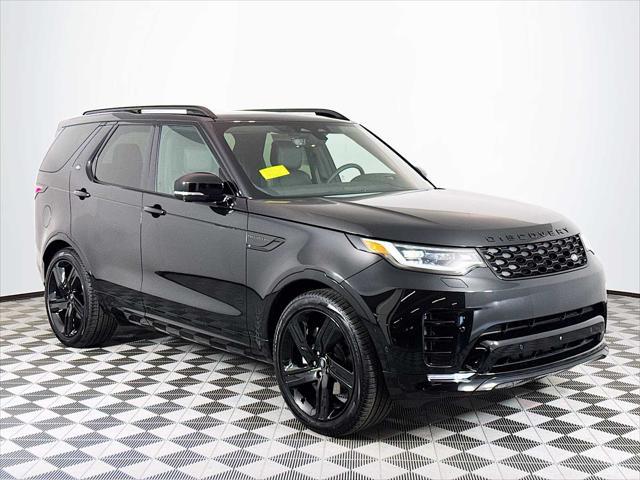 new 2025 Land Rover Discovery car, priced at $73,868