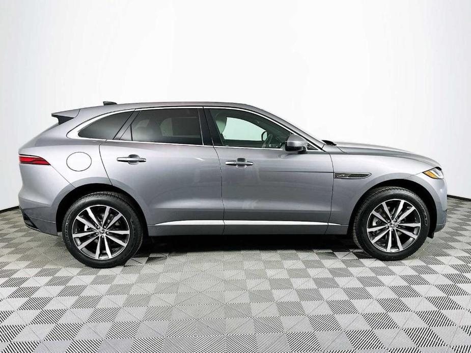 new 2025 Jaguar F-PACE car