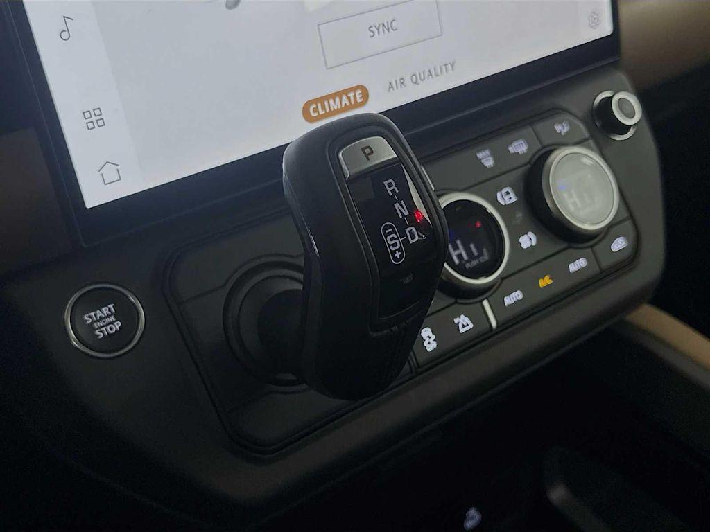 new 2026 Land Rover Defender car