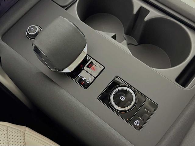 new 2025 Land Rover Discovery car, priced at $79,453