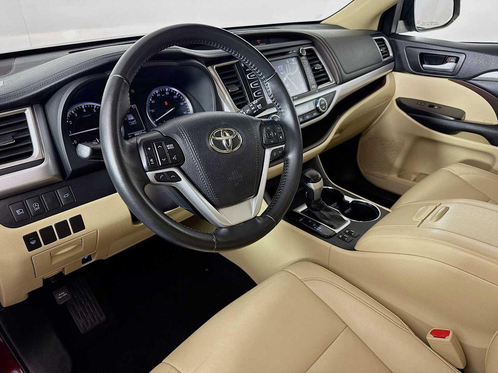used 2017 Toyota Highlander car, priced at $24,498