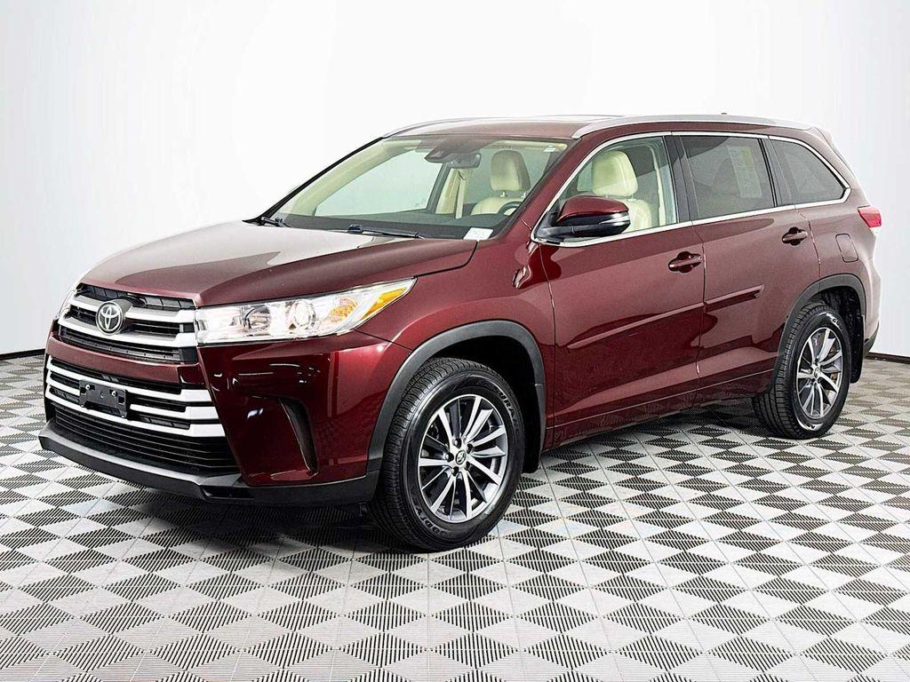 used 2017 Toyota Highlander car, priced at $24,498