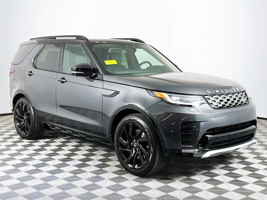 new 2024 Land Rover Discovery car, priced at $88,148