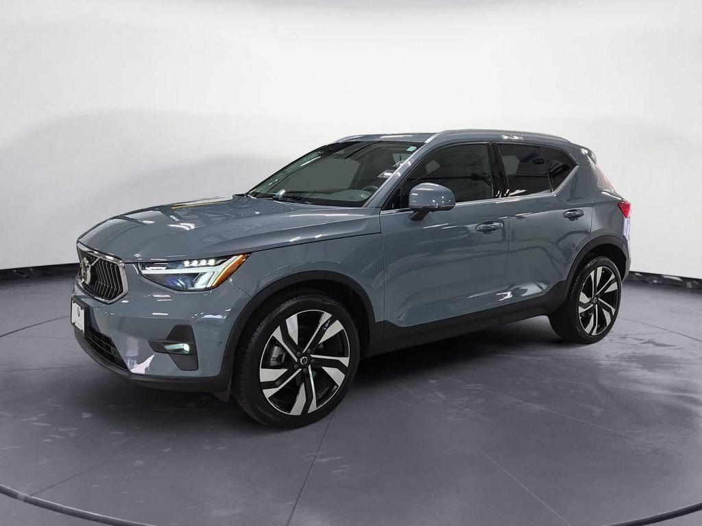 used 2023 Volvo XC40 car, priced at $30,498